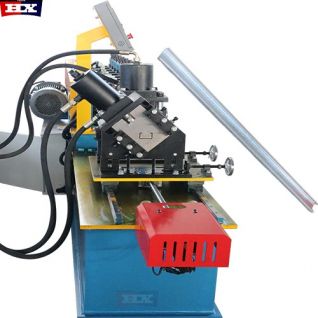 Steel stud roll forming machine for drywall